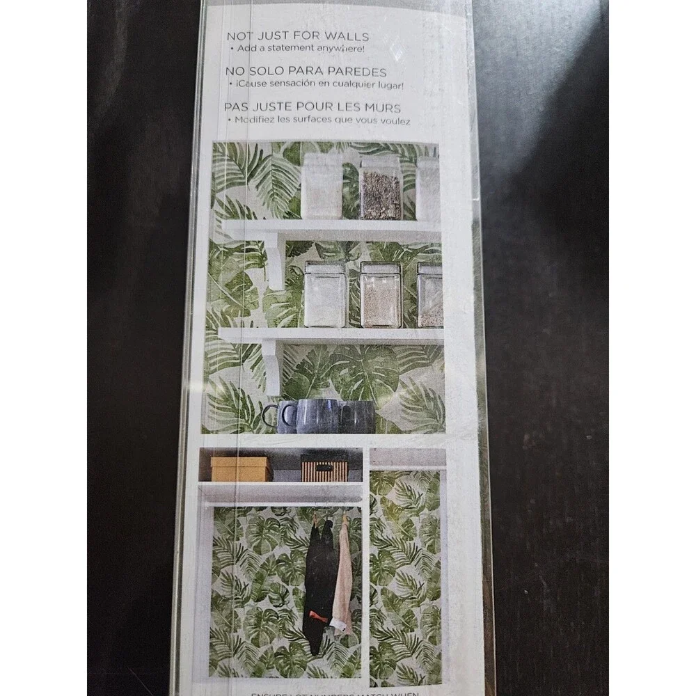 NuWallpaper Tortola Tropical Green Vinyl Peel & Stick Wallpaper (30.75 Sq. Ft.)